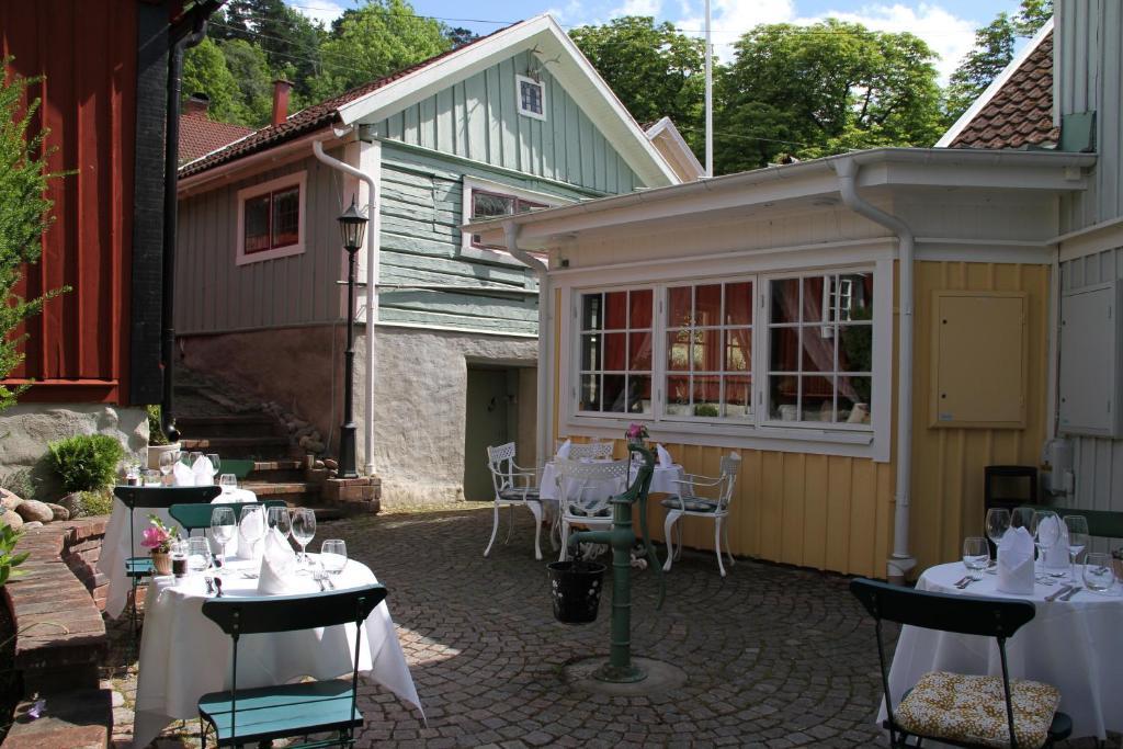 Hotel Amalias Hus Гренна Экстерьер фото