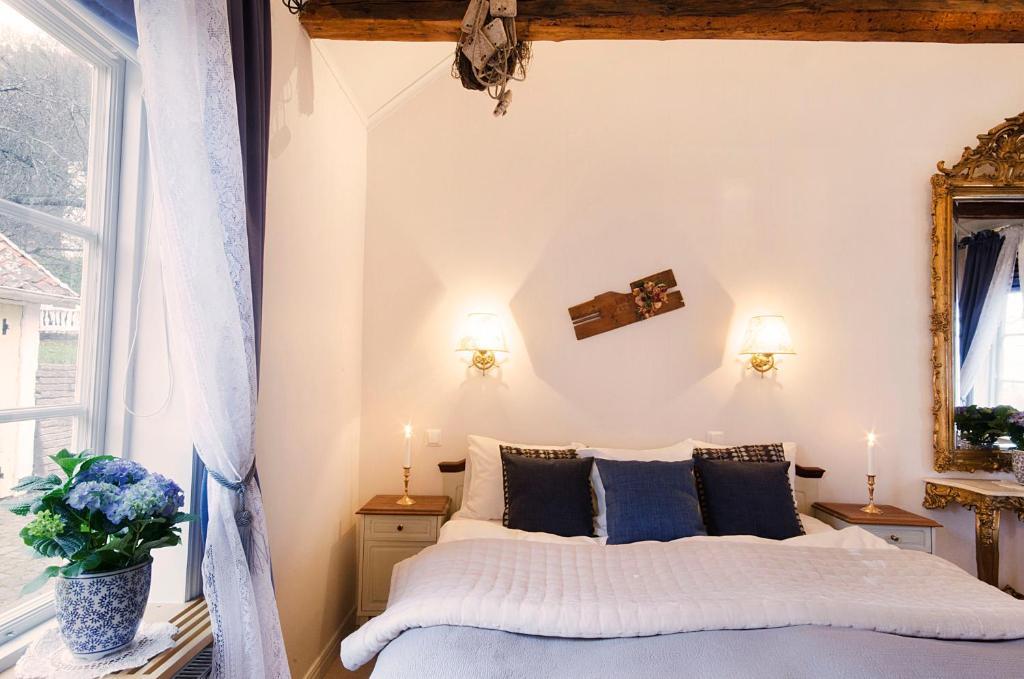 Hotel Amalias Hus Гренна Экстерьер фото
